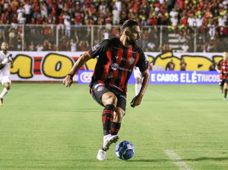 Léo Gamalho se recuperou da cirurgia para tratar câncer de pele e voltou a treinar