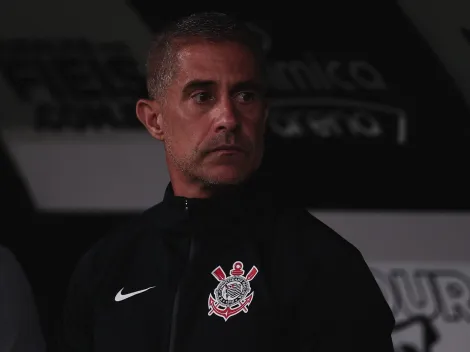 Sylvinho relembra agem no Corinthians e entrega 'sentimento' da direção sobre seu trabalho
