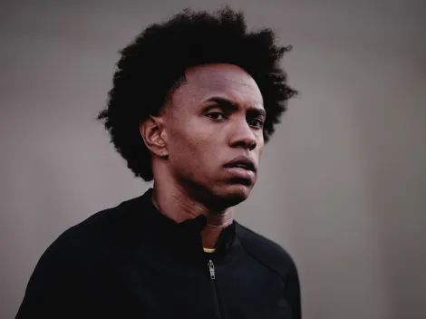 Willian volta a criticar torcida e futebol no Brasil