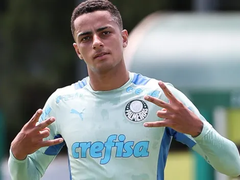 Giovani é 'queimado' e titular de Abel viraliza com depoimento no Palmeiras