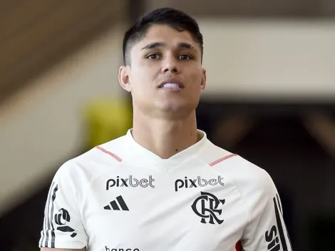 Luiz Araújo chega malandro no Flamengo e toma primeira decisão pela titularidade