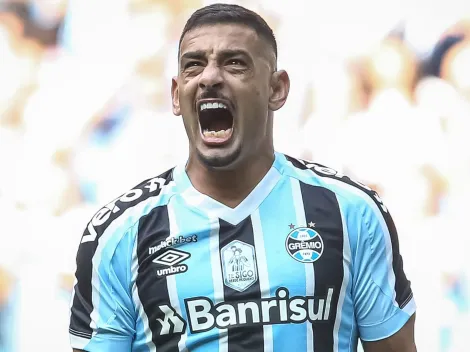 JOGAR ONDE? Diego Souza recebe convite inusitado após deixar Grêmio