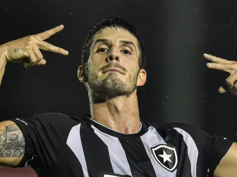 Saídas de Piazon e +4 ‘aliviam’ a folha salarial do Botafogo