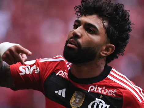 Gabigol faz dupla dos anos 90 ‘comer poeira’ no Flamengo