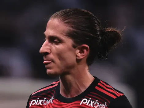 Filipe Luís manda recado para ‘rival’ do Flamengo