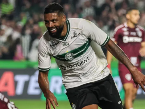 Diogo Oliveira não segura emoção e desabafa AO VIVO no Coritiba