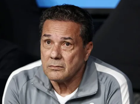 Luxemburgo tem baixa no Corinthians e Fiel comemora desfalque