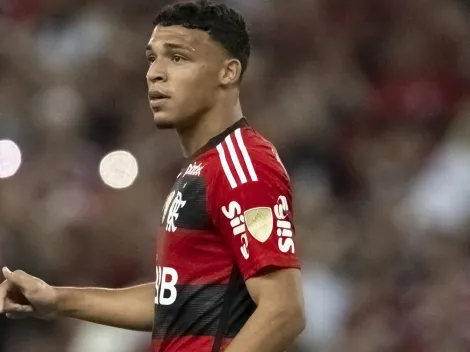Após receber proposta do Wolverhampton, Landim define situação de Victor Hugo no Flamengo