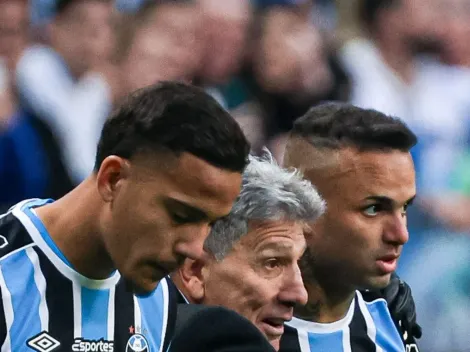 Torcida do Grêmio vai à loucura com Suárez e Luan e faz pedido para Renato montar novo ataque