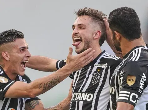 Vasco DECIDE contratar medalhão do Galo