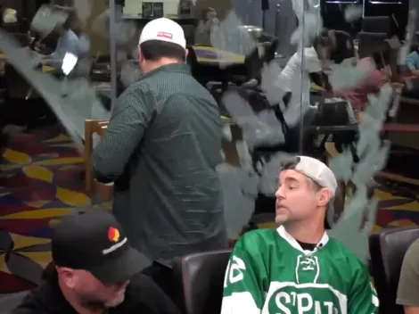 QUEBROU TUDO! Sobrou para uma PORTA DE VIDRO nesta transmissão de poker nos EUA