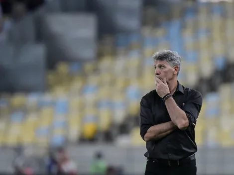 Renato Portaluppi é sincero ao explicar motivo que o fez tirar meio-campista durante o intervalo