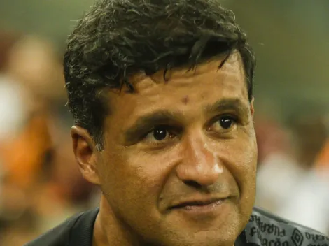 Wesley Carvalho fica na corda bamba no Athletico e demissão está a um detalhe de acontecer