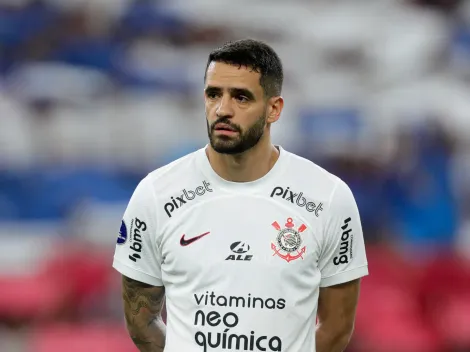 Renato Augusto acredita que até 43 pontos podem salvar o Corinthians