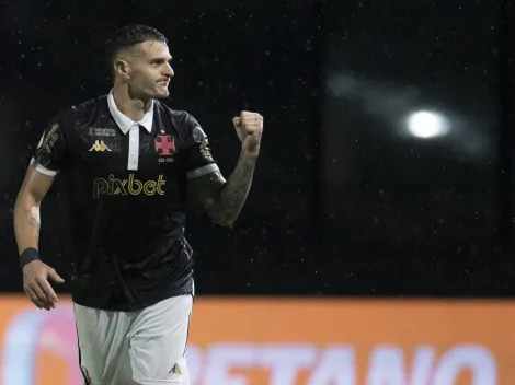 Um dos destaques POSITIVOS: Vegetti alcança marca com a camisa do Vasco