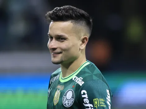 Leila abre conversas para fechar com substituto de Artur