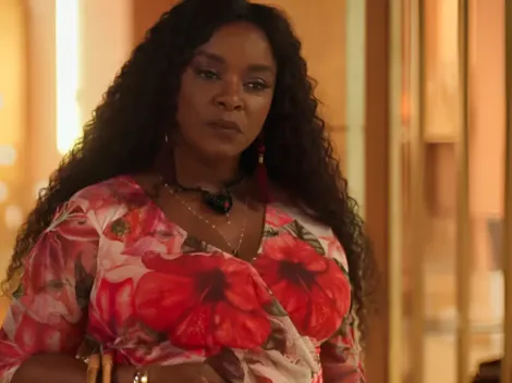 “E o tesouro que você ganhou?”; Maria Navalha é cercada por vizinhos ao esbanjar dinheiro