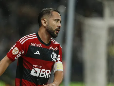Rival desistiu? Everton Ribeiro continua com futuro incerto dentro do Flamengo