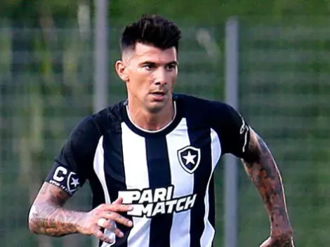 Botafogo bate o martelo e anuncia mais uma saída após Cuesta