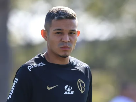 Corinthians recebe mais de R$ 5 milhões por ida de Adson ao Vasco