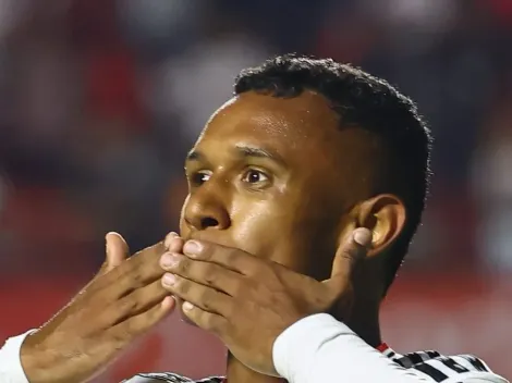 Corinthians leva chapéu no mercado e vê atacante ex-São Paulo acertar com rival do Brasileirão