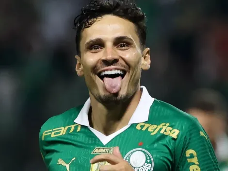 Raphael Veiga impacta em estratégia do Palmeiras no mercado da bola