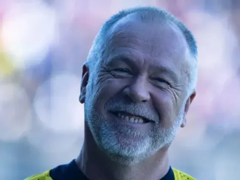 Corinthians só poderá contratar novo técnico após acordo com Mano Menezes