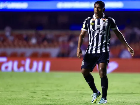Morelos toma atitude desrespeitosa com torcida do Santos em derrota