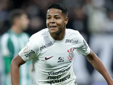 Wesley comemora boa fase com sequência no Corinthians