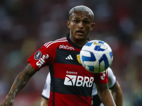 Wesley negocia saída do Flamengo após perder titularidade