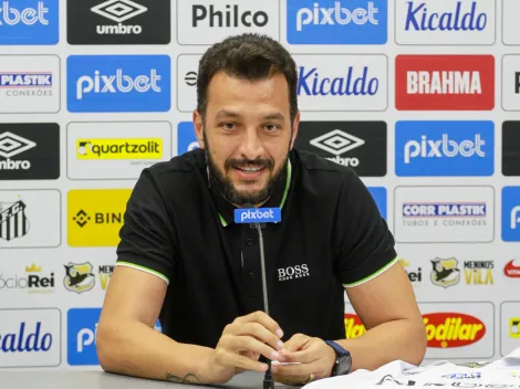 Torcida do Santos reage a Edu Dracena no Cruzeiro