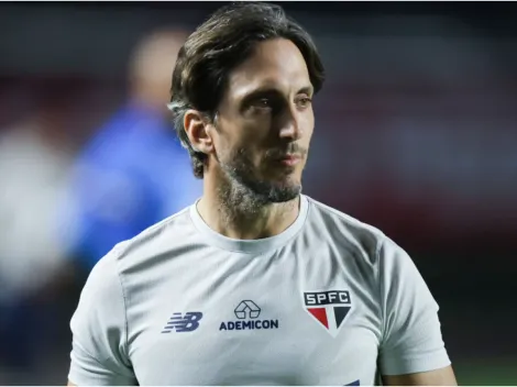 Zubeldía sai em defesa de jovens do São Paulo