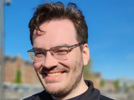 Rodrigo Capelo esclarece situação e tranquiliza torcedor do Vasco