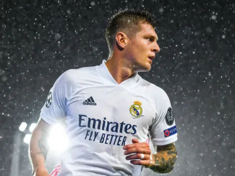 Além de Kroos: craques que se aposentaram no auge da carreira