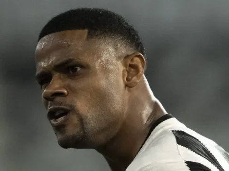 Júnior Santos deve renovar com o Botafogo