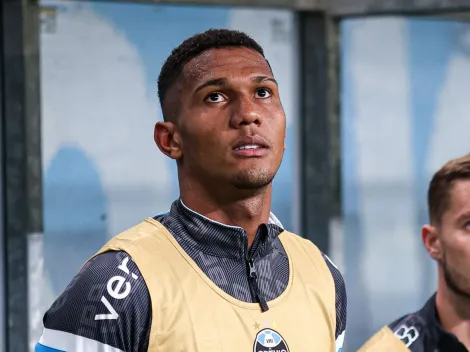 Corinthians mira a contratação de Adriel, ex-goleiro do Grêmio