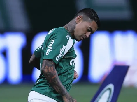 Torcida se frustra com ausência de Dudu em vitória do Palmeiras