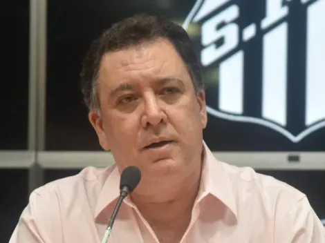 Marcelo Teixeira afasta Morelos no Santos
