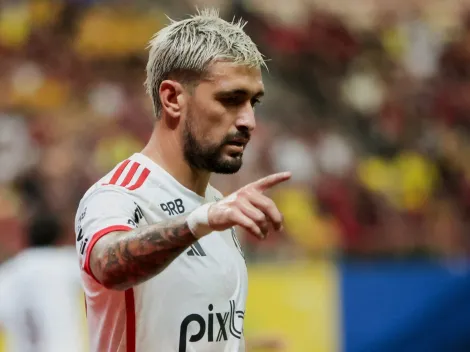 Arrascaeta vence eleição de jogador mais bonito do Flamengo