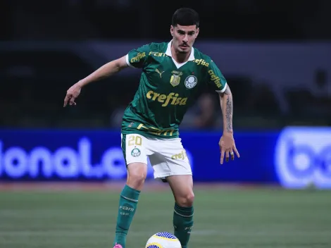 Rômulo inicia transição física nos bastidores do Palmeiras