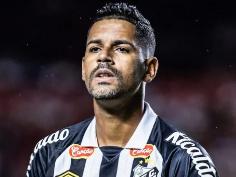 Aderlan aborda oferta do Sport e faz desabafo sobre perda de espaço no Santos