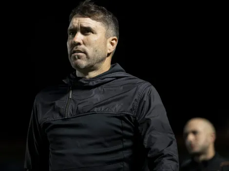 Coudet perde Bustos e Bruno Gomes por lesão