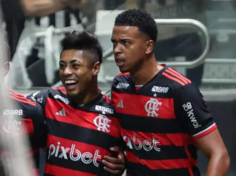 Flamengo aplica quatro gols no Atlético na Arena MRV