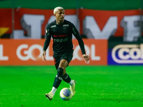 Mais de R$ 1 bilhão: Wesley fecha novo contrato com o Flamengo