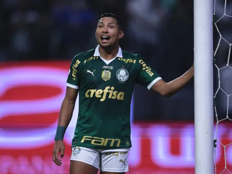 Gol perdido por Rony irrita torcida do Palmeiras