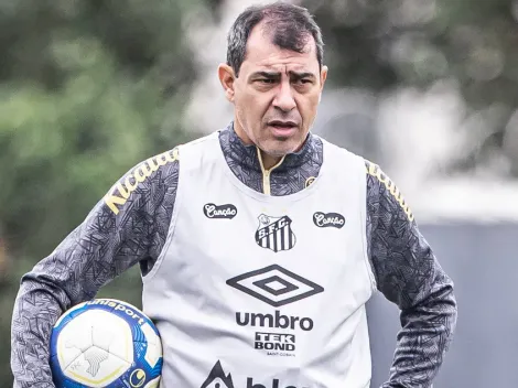 Carille veta saída de Aderlan do Santos até o fim de 2024