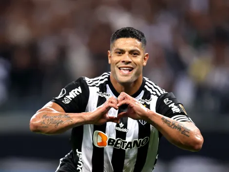 Triunfo do Galo! Coutinho estreou, mas quem roubou a cena foi o Hulk