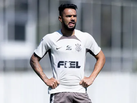 Corinthians reformula meio-campo anteriormente vazio e garante disputa entre jogadores pela titularidade