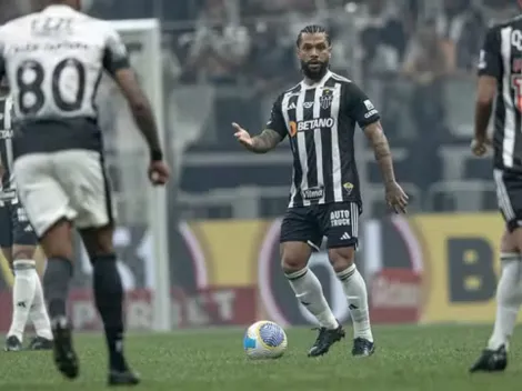Hulk marca duas vezes e Atlético-MG bate Corinthians por 2 a 1 pelo Brasileirão Série A