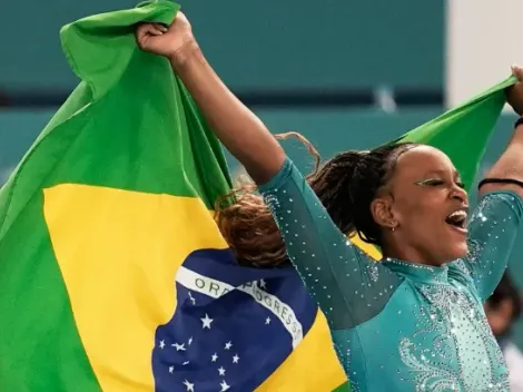 Olimpíadas 2024: Histórica, Rebeca Andrade conquista o ouro no solo e supera Biles